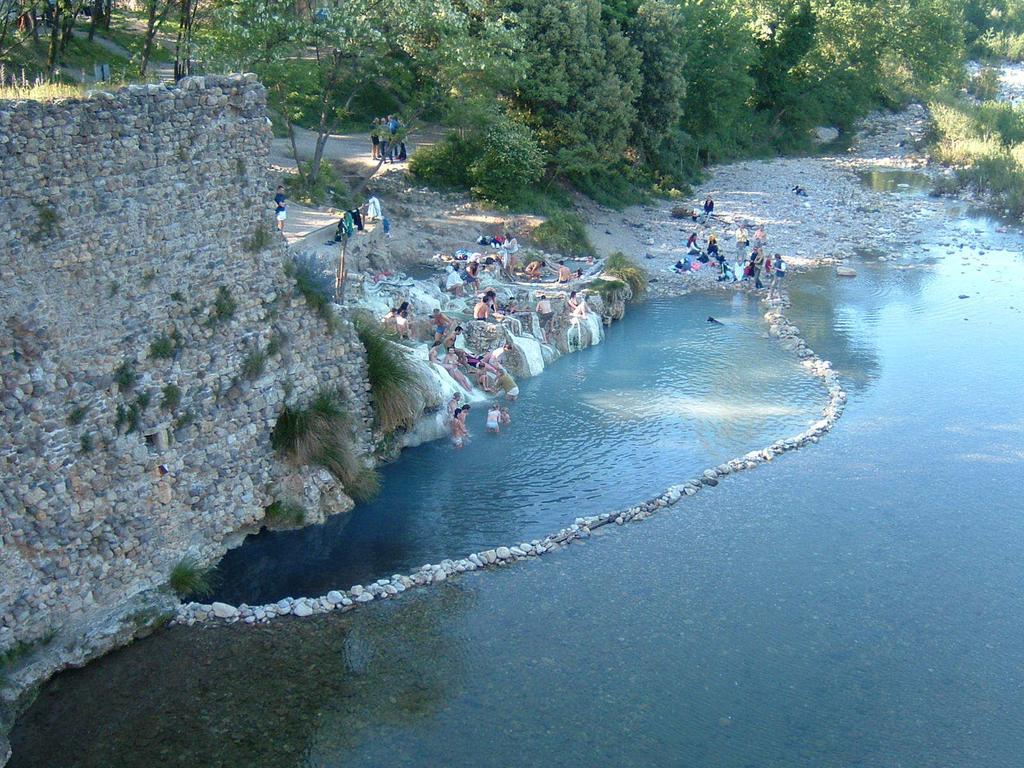 Agriturismo Il Casalino Пари Екстериор снимка