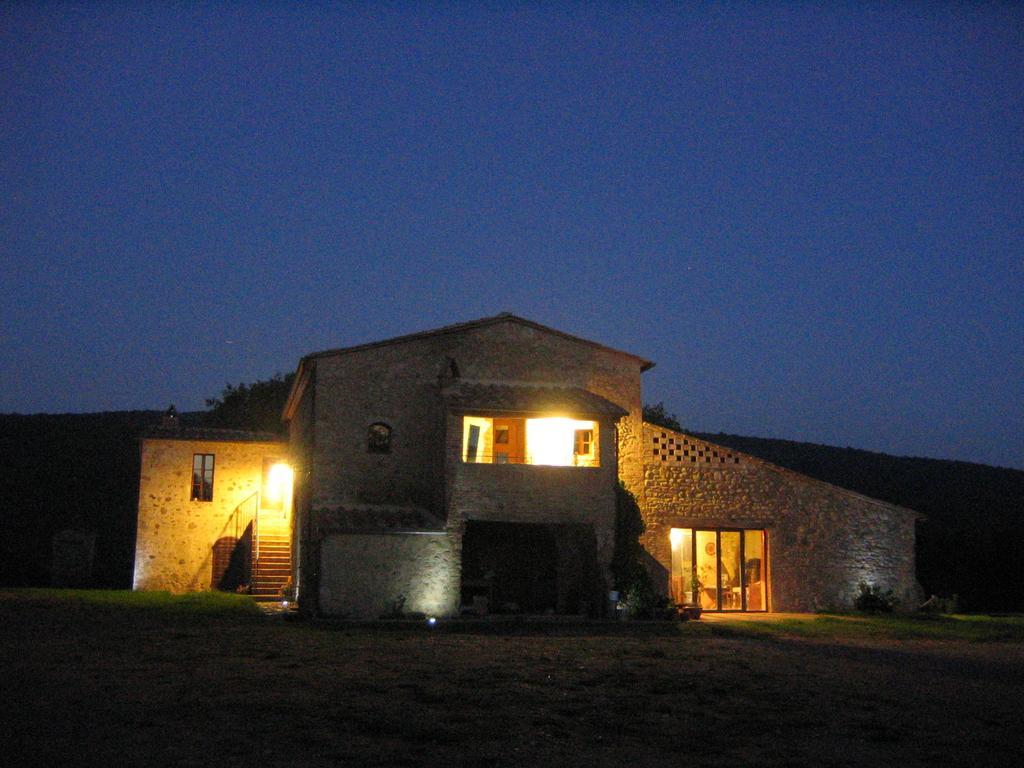 Agriturismo Il Casalino Пари Екстериор снимка