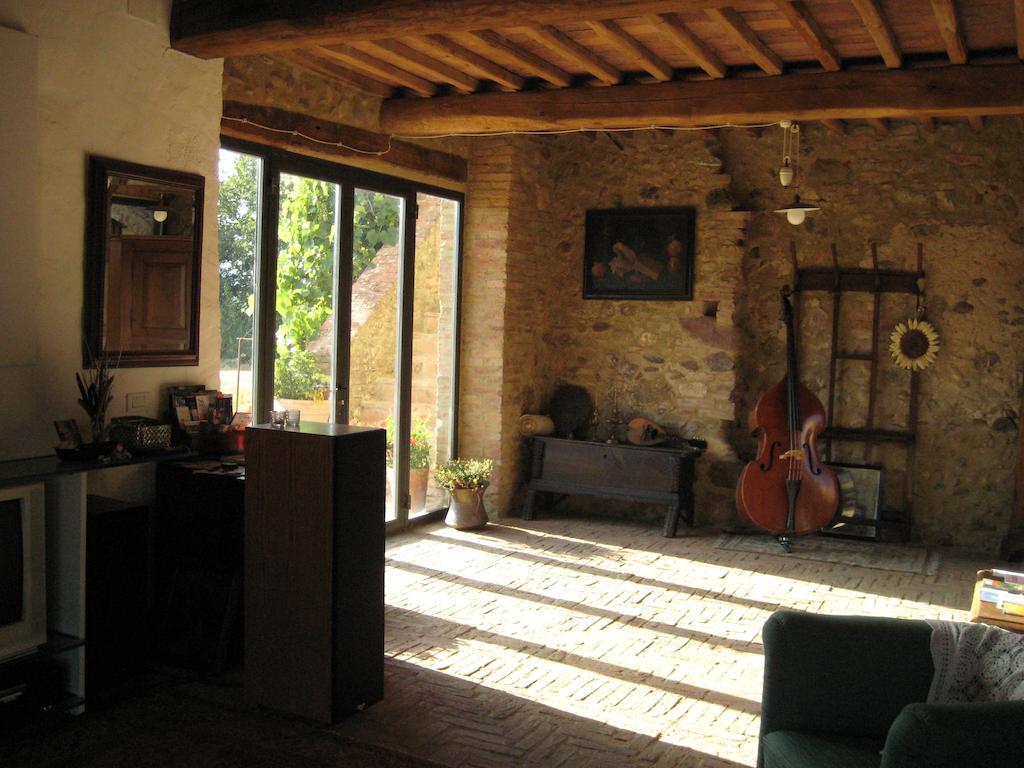Agriturismo Il Casalino Пари Екстериор снимка