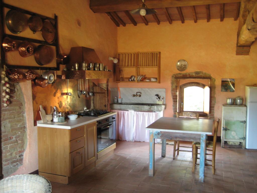 Agriturismo Il Casalino Пари Стая снимка