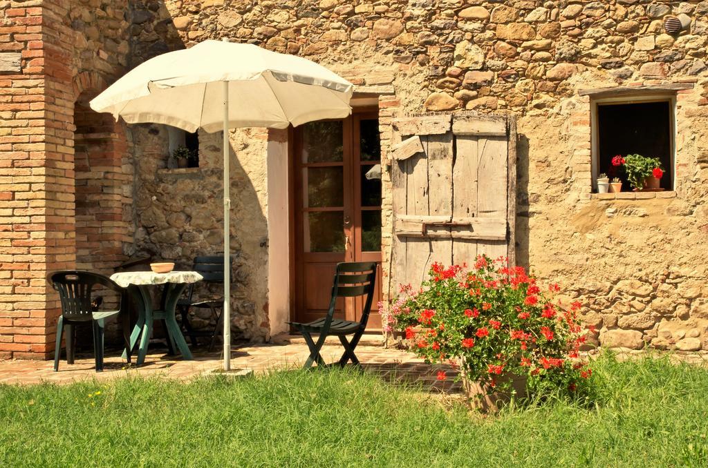 Agriturismo Il Casalino Пари Екстериор снимка