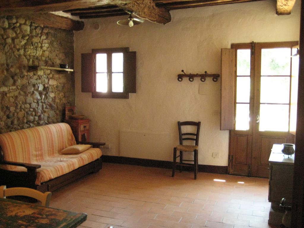 Agriturismo Il Casalino Пари Екстериор снимка