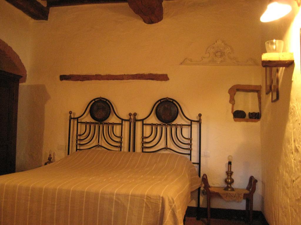 Agriturismo Il Casalino Пари Екстериор снимка