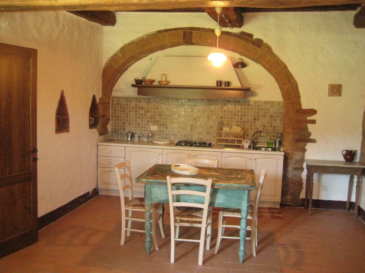 Agriturismo Il Casalino Пари Екстериор снимка